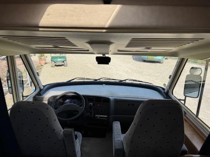 Hymer B584 intergraal camper B584  foto: 16