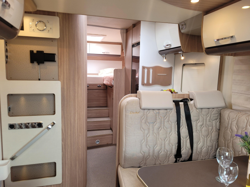 B&uuml;rstner Limited 727 Riva Loft Foto: 11