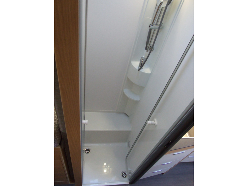Adria Coral Axess 650 DL Unique Promotional Price! photo: 12