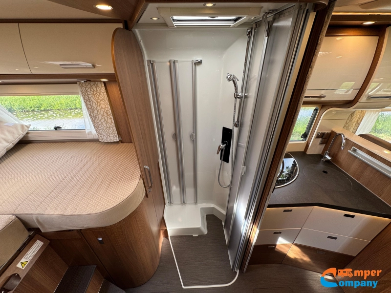 Carthago C-Compactline 144 I Single beds / Automatic photo: 21