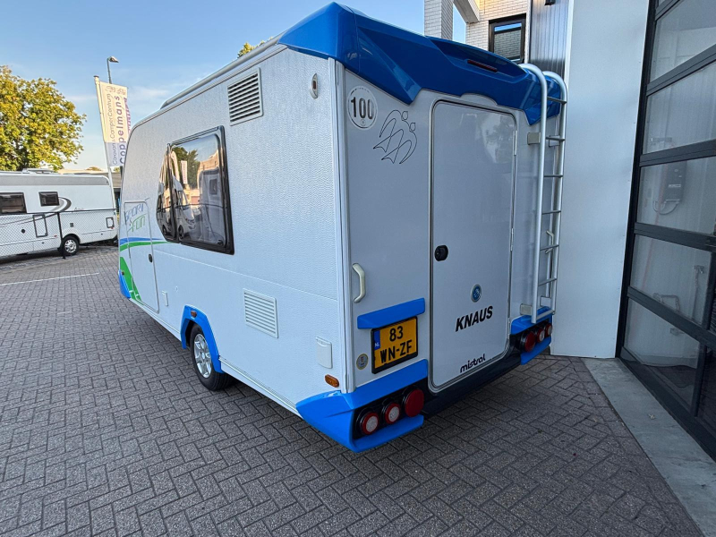Knaus Sport and Fun 480 QL Mover Cassette awning photo: 5