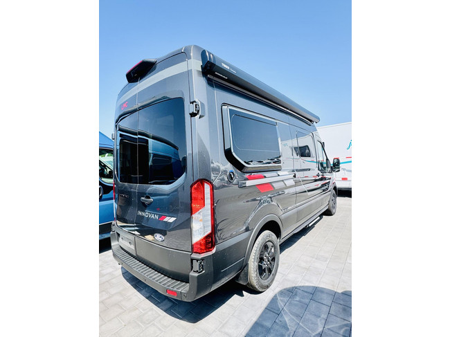 LMC Innovan 592 MJ. 25 + Solar + 200A Lithium + Automaat foto: 4