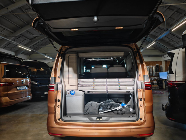 Volkswagen California Ocean 1.5 EHYBRID DSG 4MOTION 245PK foto: 4