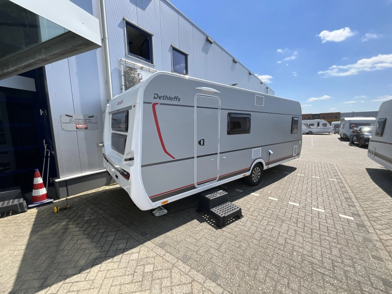 Dethleffs Summer Edition 560 FMK PRIMEUR-BUNK BED photo: 1