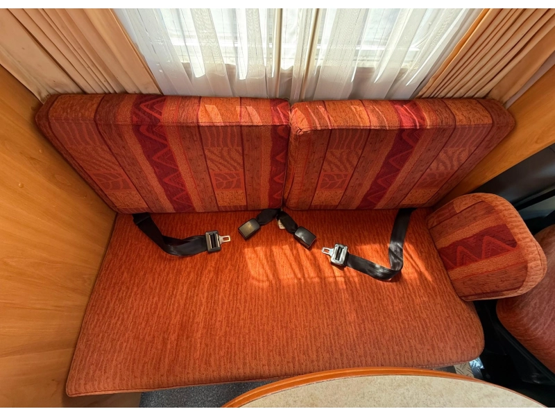 Hymer Tramp 655 GT FaceToFace indeling  foto: 12