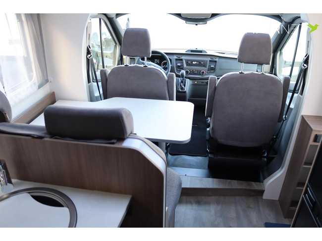 Carado T338 155hp Automatic | Edition Model | Alloy wheels | Awning | Single beds | photo: 6