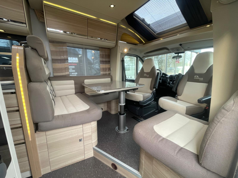 Adria Matrix M 670 SC 50 Years Edition 79000 km  foto: 11