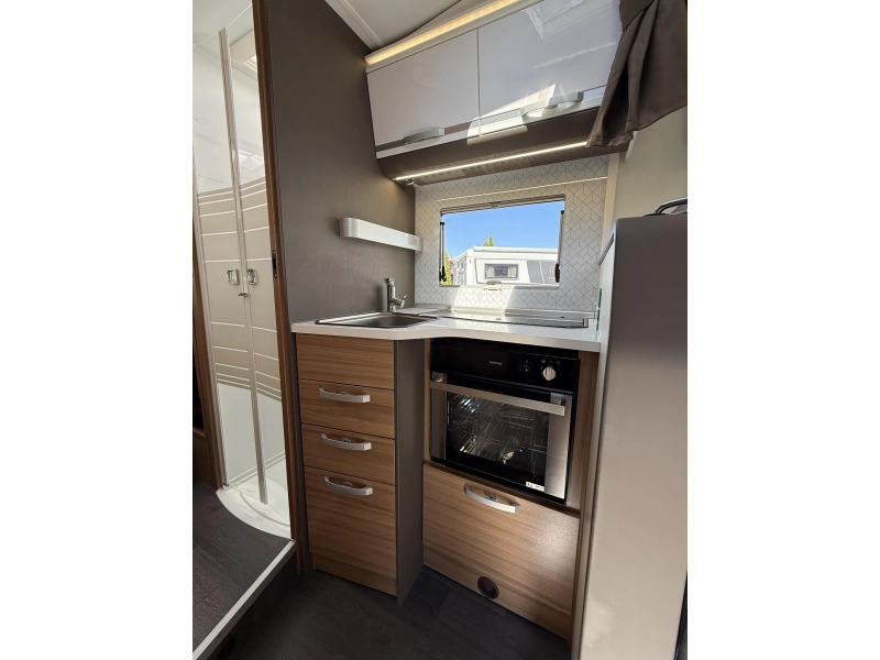 Adria Matrix Supreme 670 SL  foto: 14