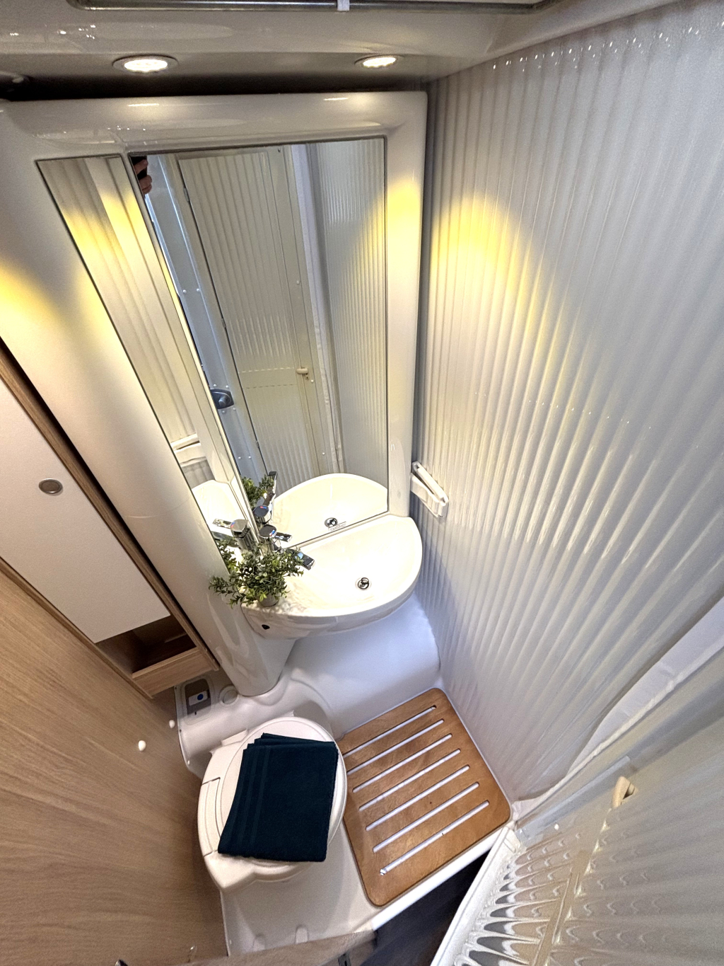 Sunlight T 67 AUTOMAAT ENKELE BEDDEN + HEFBED LEVELSYSTEEM foto: 11