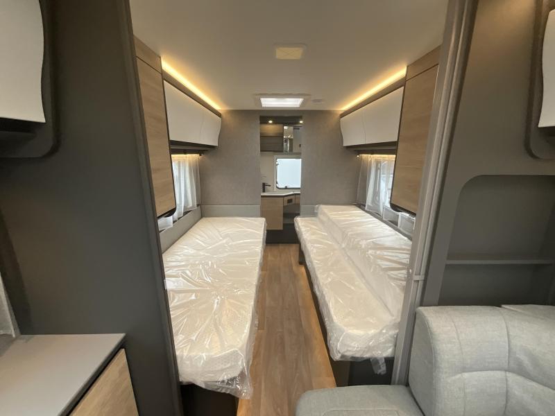 Dethleffs Beduin Scandinavia 550 BET ENKELE BEDDEN-DOUCHE  foto: 8