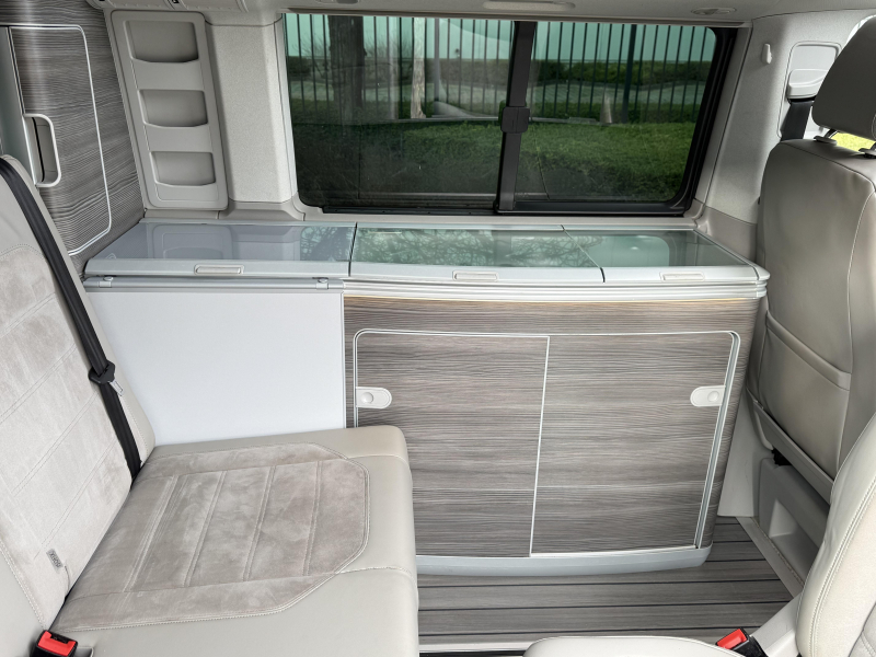 Volkswagen T6 California Ocean 2019 117000KM TWO-TONE photo: 19