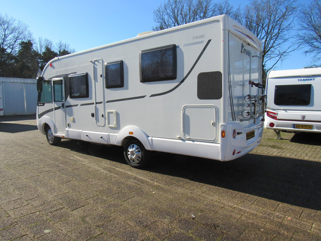 Itineo MB700 Fiat Integriert Queensbett und Hubbett Bj. 2016 Foto: 22