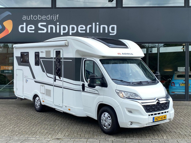 Adria Coral 600 SC AXESS 2.0 QUEEN BED ROUND SEAT PANORAMA SKY ROOF ROOF