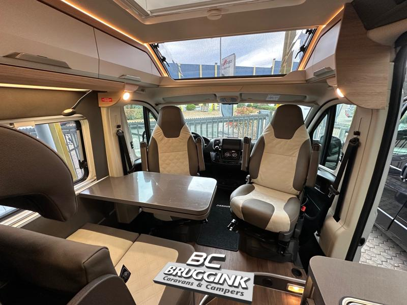 Knaus Boxlife 600 ME ENKEL BED 6MTR AUTOMAAT  foto: 2