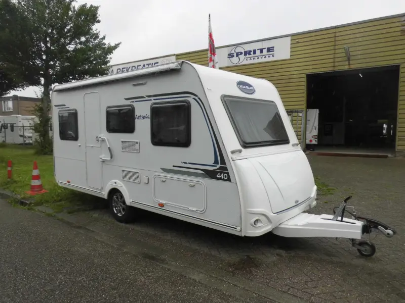 Caravelair Antares 440 Voortent, instapbeugel  foto: 0