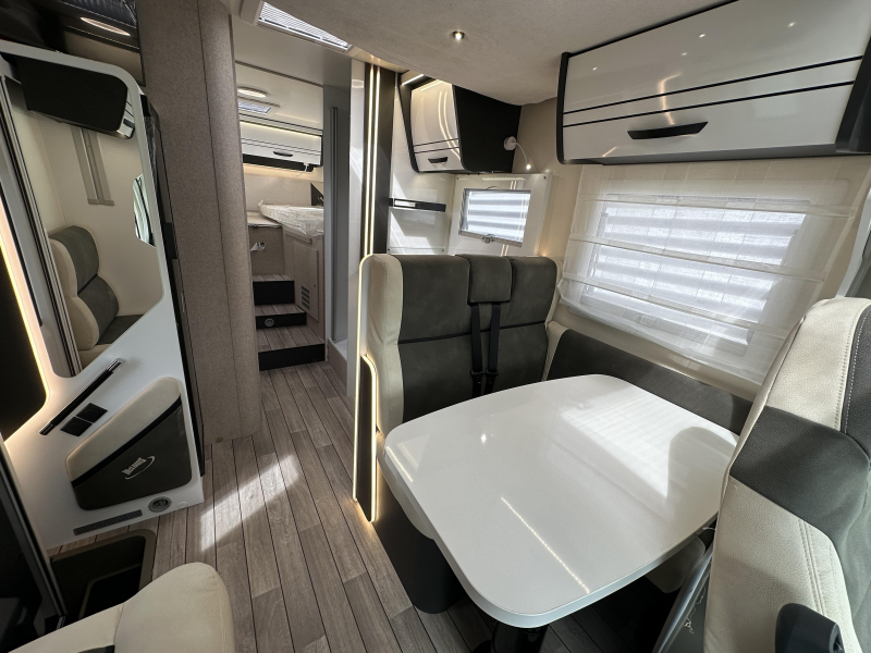 McLouis MC4 373 Fiat 140PK Automaat NIEUW  foto: 5