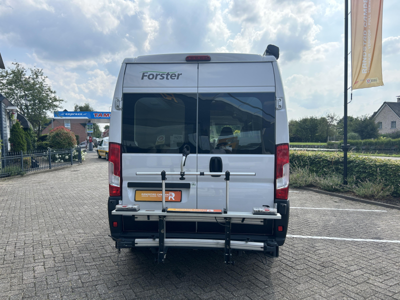 Forster V599 HBL Auto. 140 PK maxi chasis  foto: 3