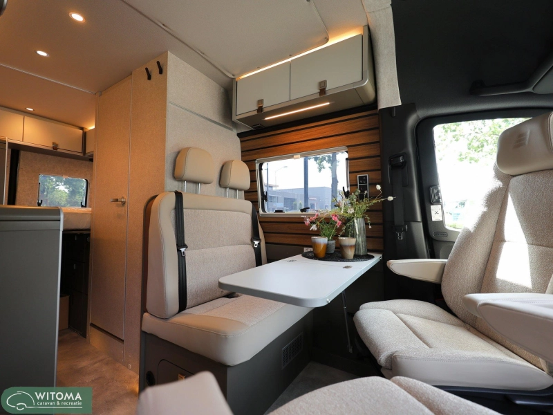 Hymer Grand Canyon S 600 4x4 4 Matic Off Grid  foto: 7