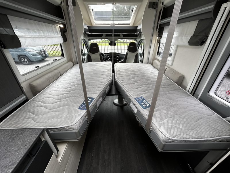 Challenger Etape Edition 270 Enkele-bedden/Automaat!  foto: 10