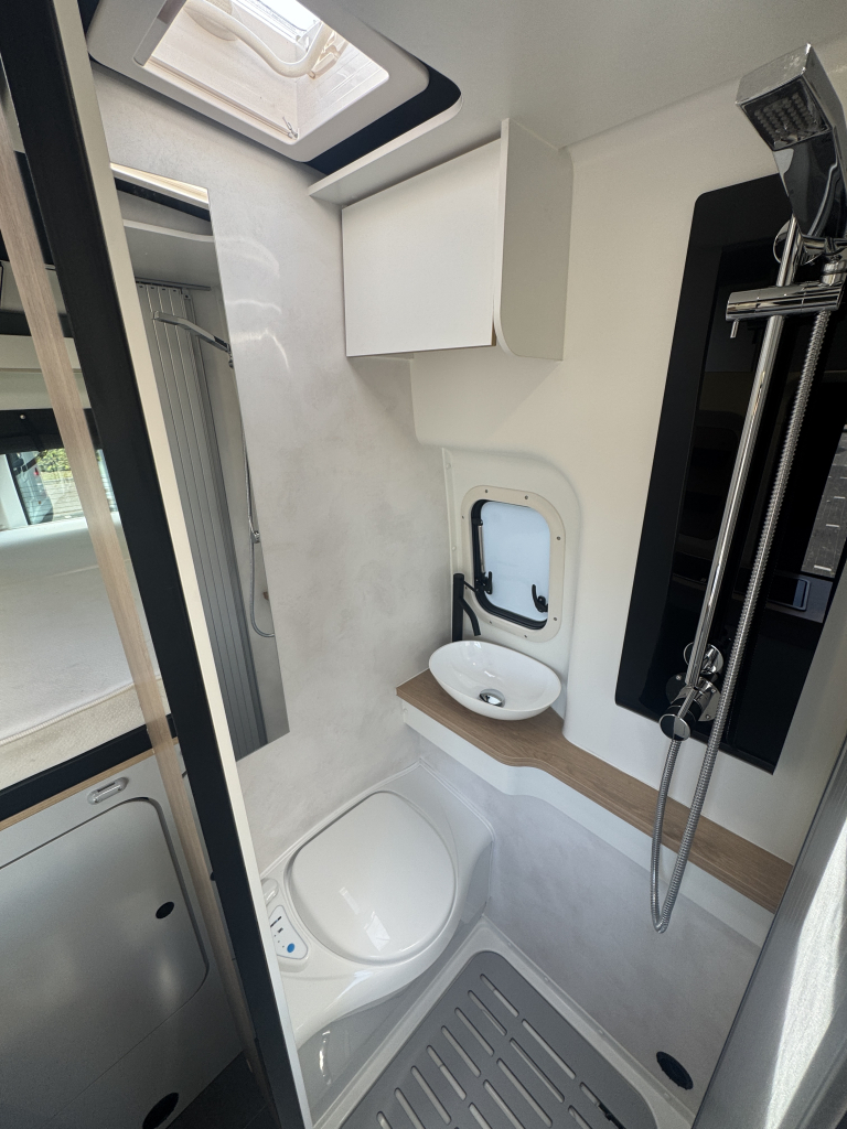 Pilote Atlas A603 G foto: 18