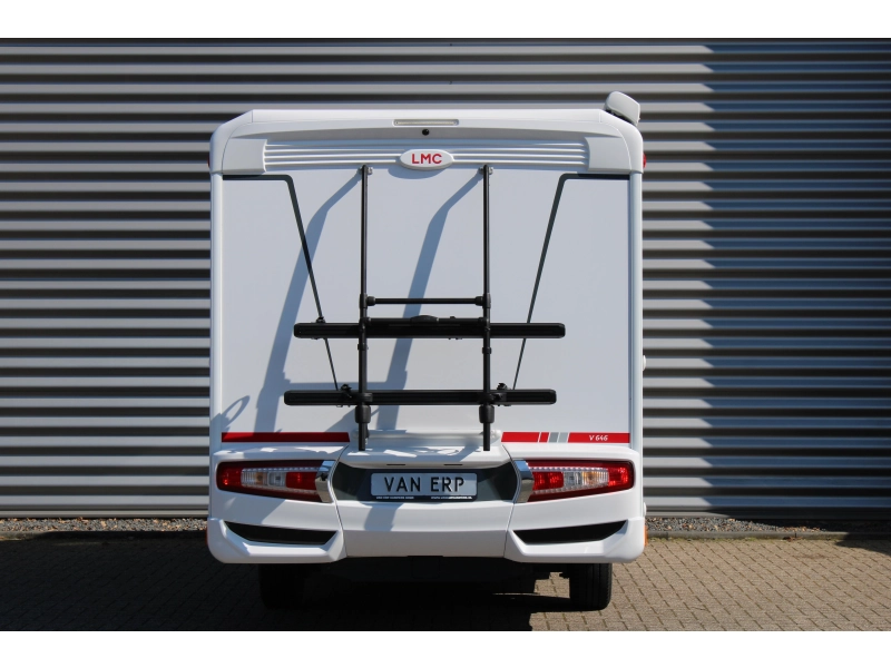 LMC Cruiser 646 V Lengtebedden Fiat 140PK  foto: 21