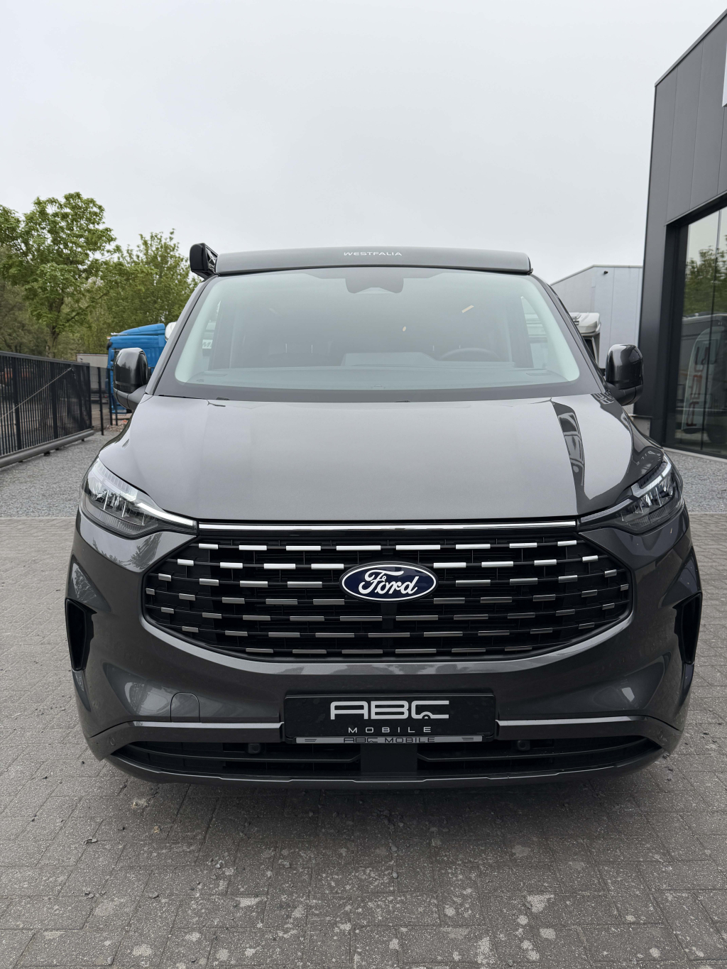 Ford Nugget foto: 2