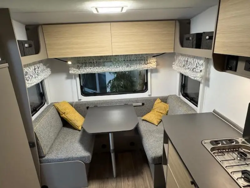 NEXT 380 NIEUW LICHTGEWICHT FENDT  foto: 9