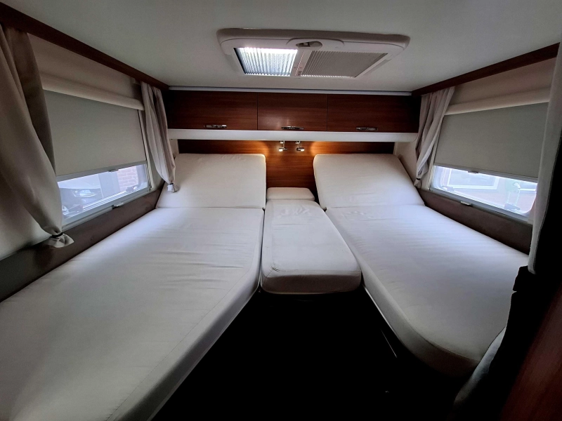 Adria Sport S 572 SL Lengtebedden|Zonnepaneel|  foto: 11