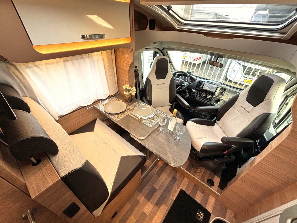 Weinsberg CaraCompact Pepper 600 MEG EINZELBETTEN FIAT 8 Foto: 1
