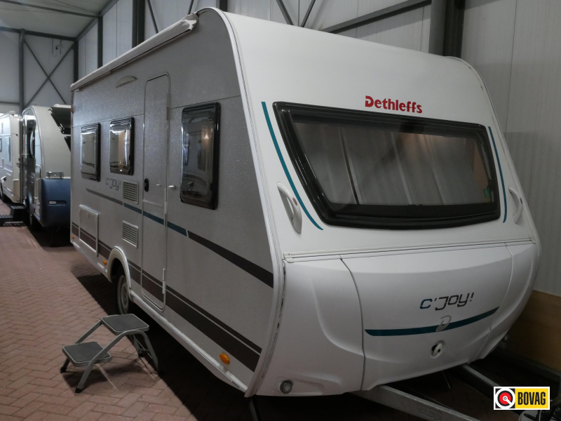 Dethleffs C'Joy 460 LE Dorema voortent 