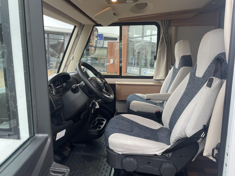 Weinsberg CaraCore 700 Meg Automatik 4pe Foto: 7