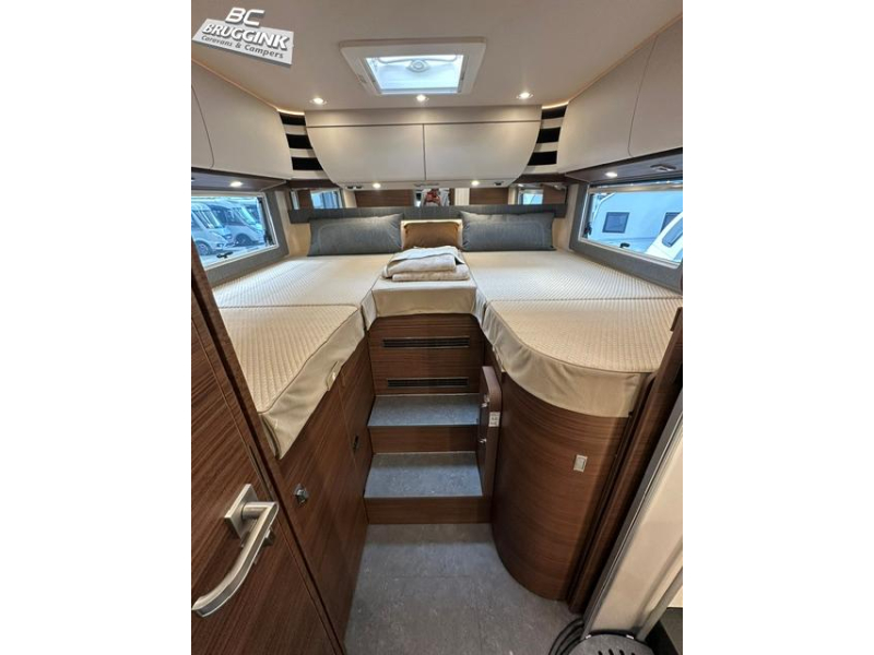 Carthago Chic C-Line T 4.9 LE MERCEDES photo: 16