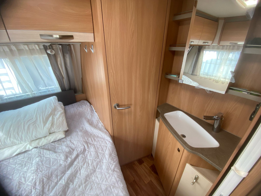 Knaus Sudwind 450 FU foto: 8