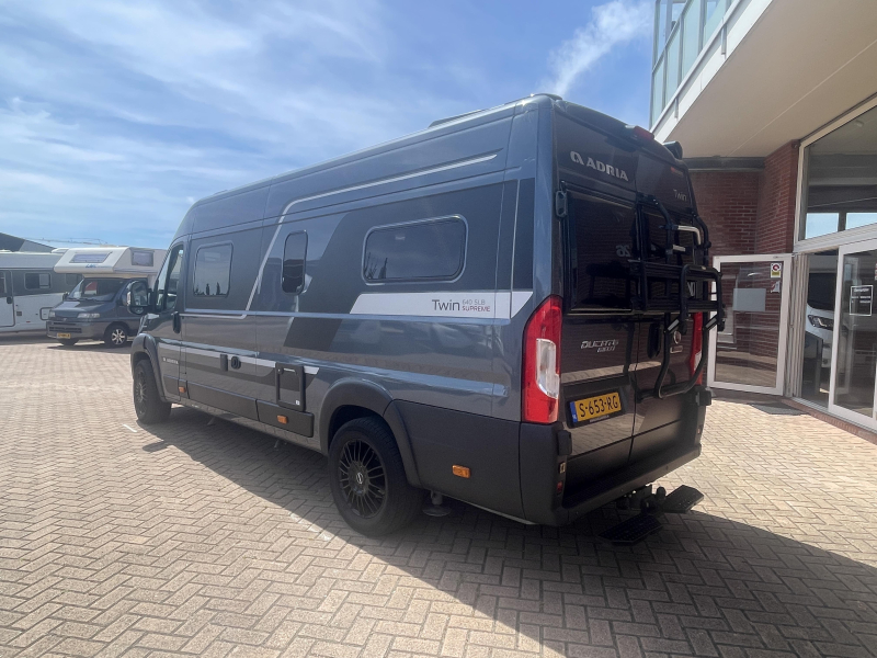 Adria Twin 640 SLB super komplett/Levelsyst Foto: 3