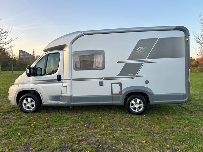Knaus Van TI 550 MD Fiat Ducato 2.3 130 PK Half-integraal Camper Nieuwstaat foto: 15