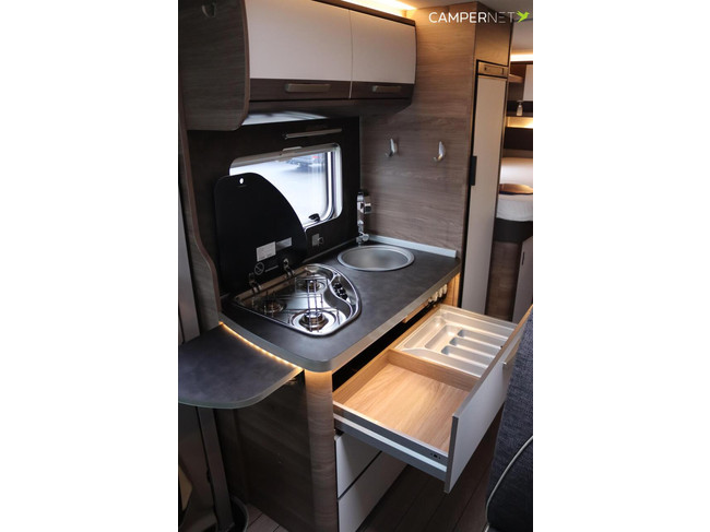 Knaus Live I 650 MEG 140hp 2.3 Multijet | Electric bike rack | Maxxfan | Reversing camera | Single beds | No drop-down bed | 6.97 photo: 11