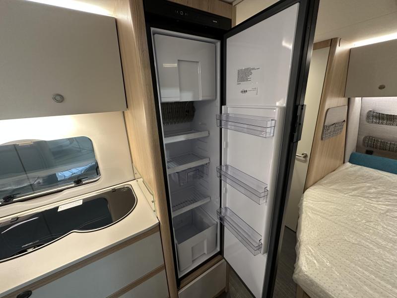 Dethleffs Aero 470 FR fransbed / rondzit | A69  foto: 8