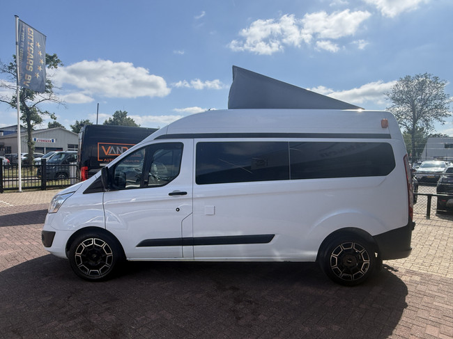 Ford Transit panel van professionally converted pop-top roof air conditioning cruise control 2 berths awning Thule tow bar MOT until 30-09-2027 photo: 7