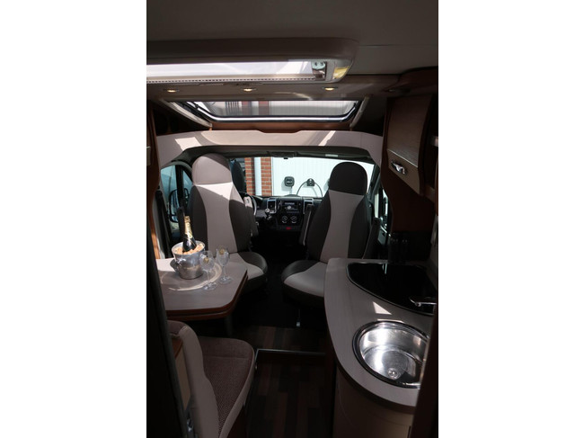 Knaus VAN Ti 550MD|Nur 68379KM!|SEHR GEPFLEGT|Sch&uuml;ssel/TV / Wechselrichter Foto: 5
