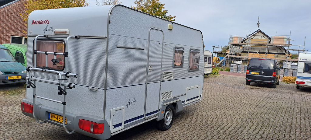 DETHLEFFS Family, Lichtgewicht caravan met voortent foto: 6