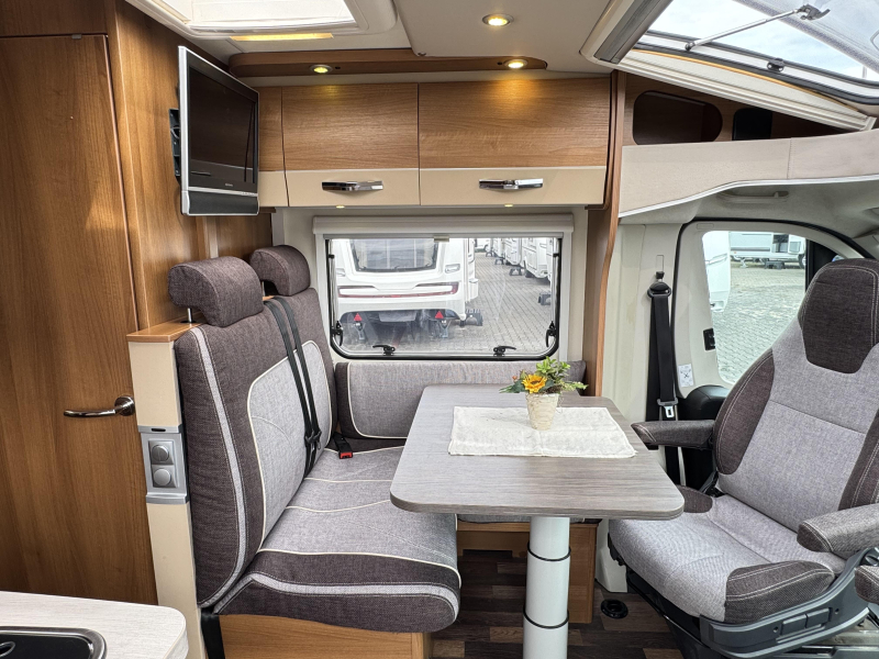 Knaus Vansation Van TI 600 meg - lits jumeaux photo : 6