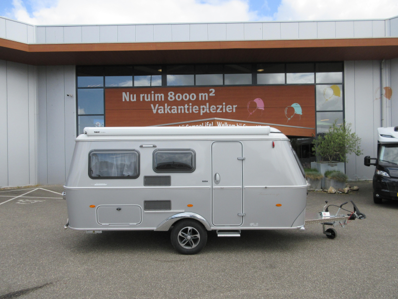 Eriba Touring 530 !! NIEUW BIJ CAMPOLIFE !!  foto: 2
