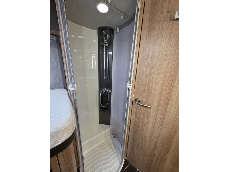 Knaus Sky TI 700 MEG Platinum Selection Foto: 12