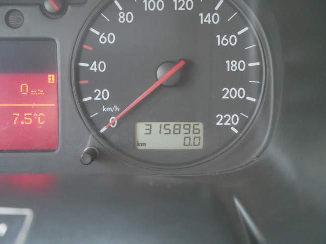 Volkswagen T4 California Westfalia, 4 plazas, techo elevable!!! foto: 4