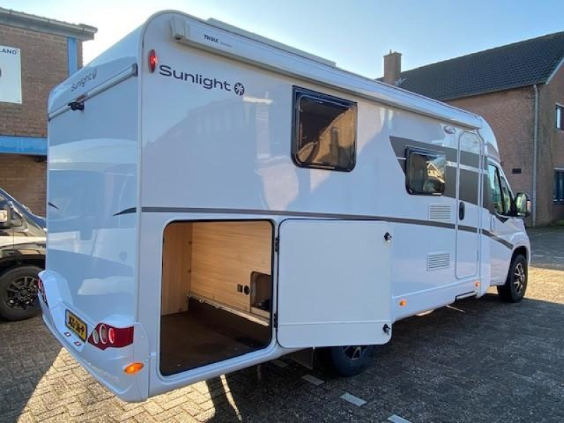 Sunlight V69 Queensbed en Compact  foto: 2