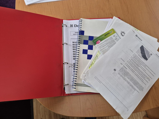 Eriba - Hymer 532 Enkele - losse bedden of XXL bed & luifel foto: 21