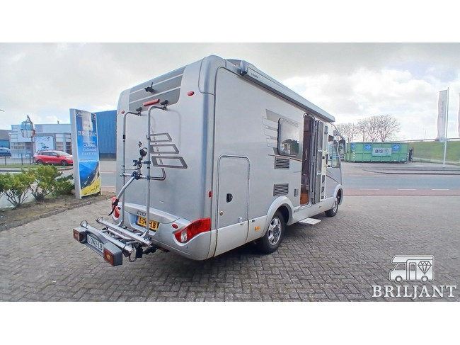 Hymer EX 522 .. 2007 dwarsbed foto: 2