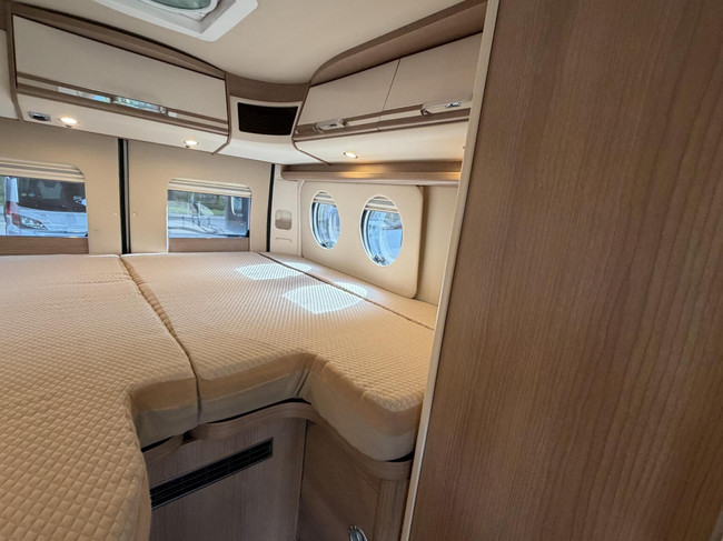 Malibu 640 LE Charming GT 9T-Automatic Single Beds Skyview Bike Swing photo: 17
