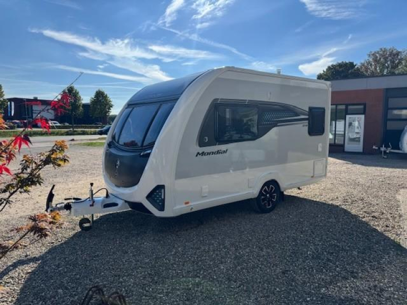 Sprite Mondial 370 SE kompakter Wohnwagen Sprite Foto: 3