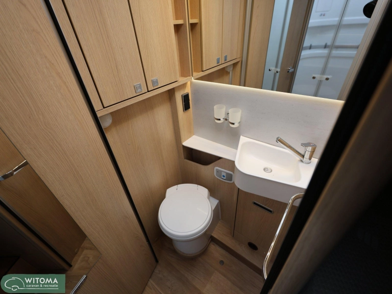 Hymer BMC-T 680 EP Levelsysteem Bj 2023  foto: 14